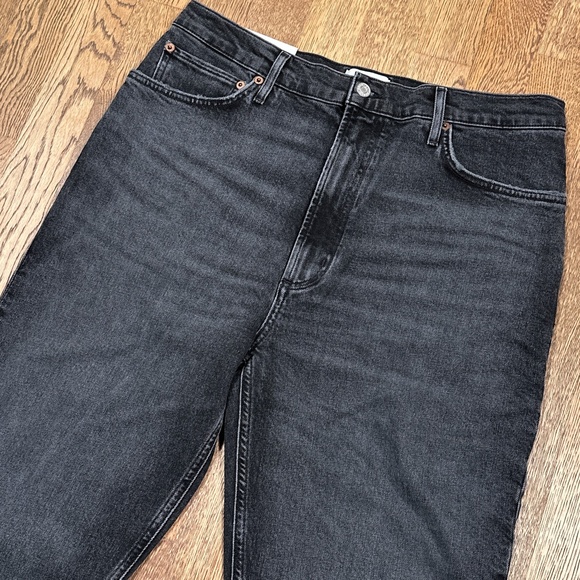 Sold - Picture 2 of 13